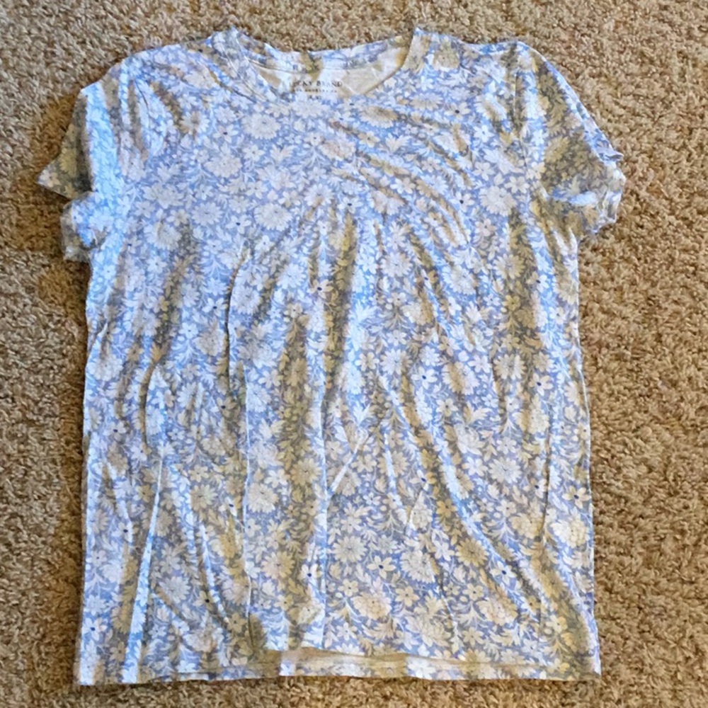 Lucky shirt sz L